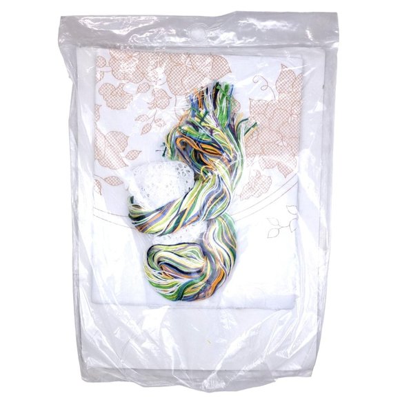 Vintage Stamped Cross Stitch Pillow Kit Pansy Golden Bee Lace 20332 Flower Craft - Picture 6 of 6